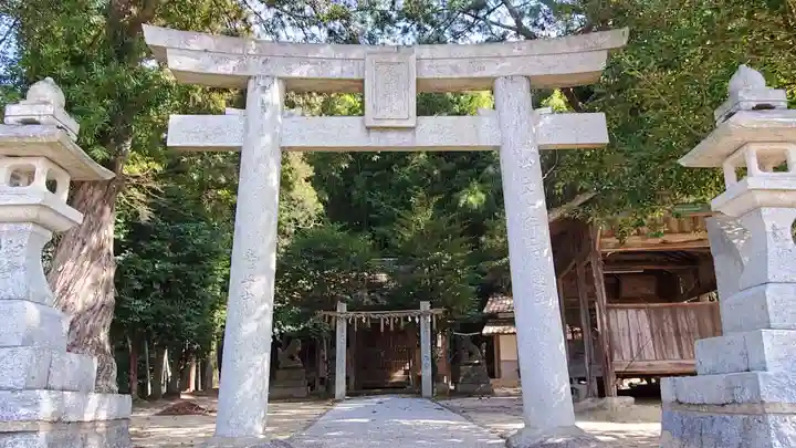 扇祇神社の鳥居