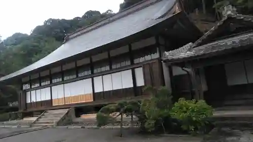 岳林寺の本殿・本堂