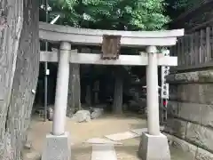 飛木稲荷神社の鳥居