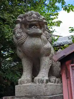 武信稲荷神社の狛犬