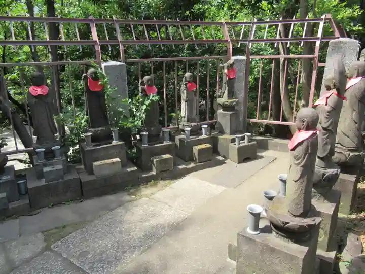 待乳山聖天(本龍院)の地蔵