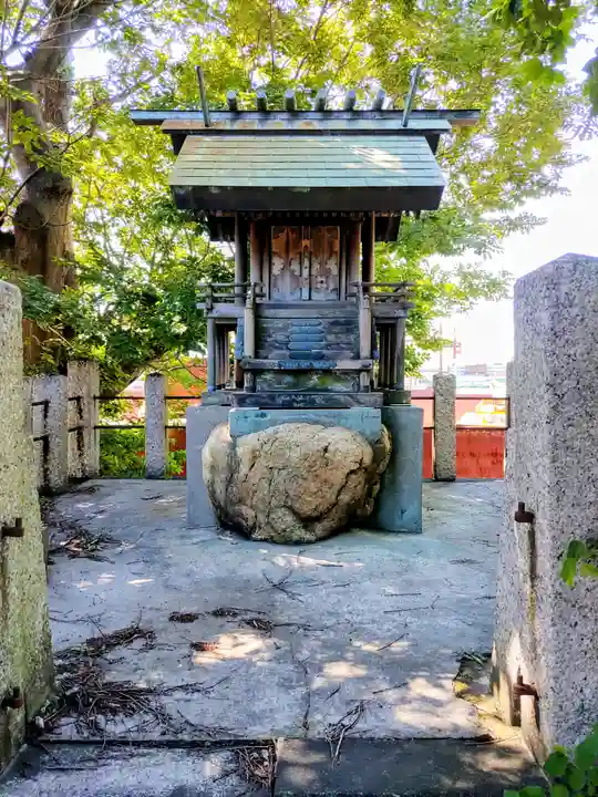 神明社(三好)の本殿・本堂