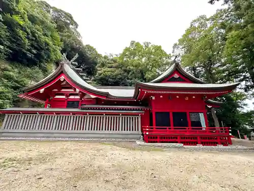 高瀧神社の本殿・本堂