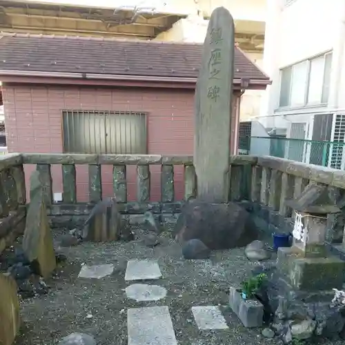 小松川神社の塔