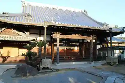成願寺の本殿・本堂