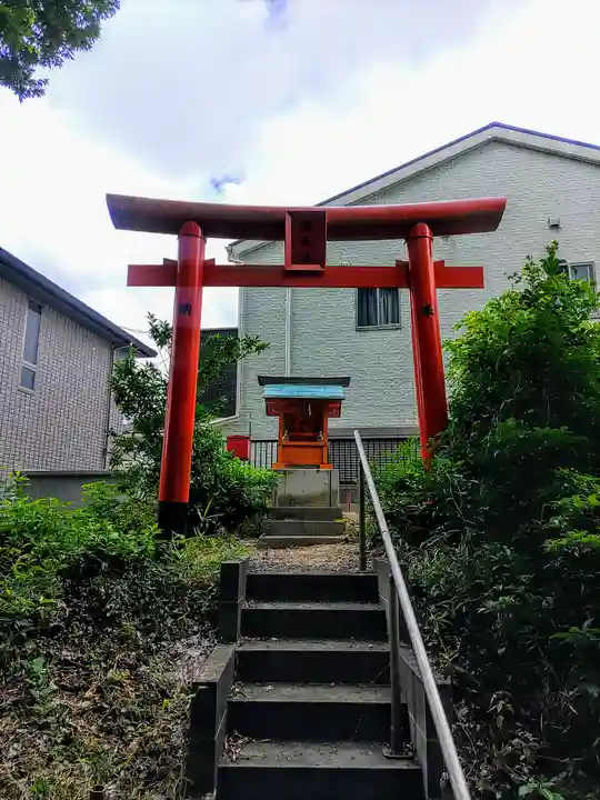 南外山八幡社の鳥居