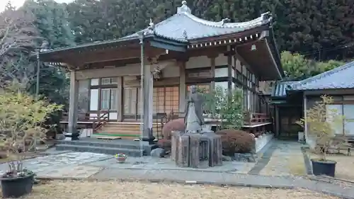 総在寺の本殿