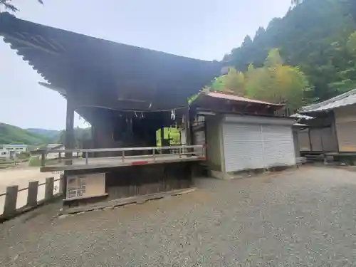 白瀧神社の建物その他