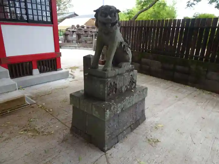 粟嶋神社・八坂神社の狛犬
