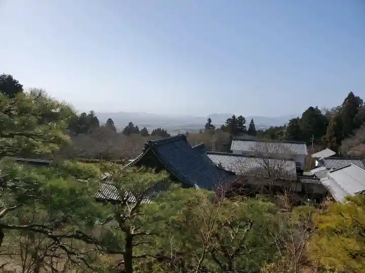 百済寺の{uncategorized: "未分類", other: "その他", undefined: "問題あり", building: "その他建物", grave: "お墓", sacred_gate: "鳥居", guardian: "狛犬", statue: "像", buddha: "仏像", history: "歴史", nature: "自然", garden: "庭園", animal: "動物", pagoda: "塔", temizu: "手水舎", mountain_gate: "山門・神門", sanctuary: "本殿・本堂", subordinate: "末社・摂社", art: "芸術", scenery: "景色", jizo: "地蔵", ema: "絵馬", goshuin: "御朱印", omikuji: "おみくじ", items: "授与品その他", amulet: "お守り", goshuincho: "御朱印帳", eats: "食事", festival: "お祭り", votive_dance: "神楽", shichigosan: "七五三参", wedding: "結婚式", experience: "体験その他", initially: "初詣", around: "周辺", anti_infection: "感染症対策"}