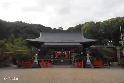 龍田大社の本殿・本堂