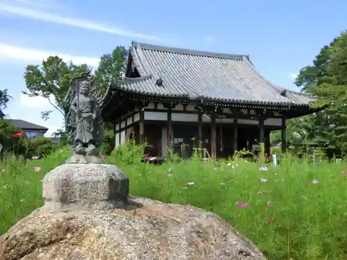 般若寺 ❁﻿コスモス寺❁の本殿・本堂