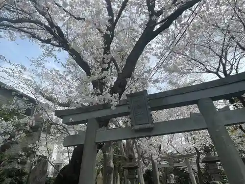 前原御嶽神社の鳥居