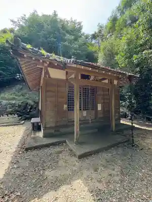 弥谷観音堂の本殿・本堂