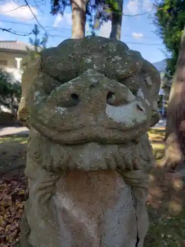 柳田神社の狛犬