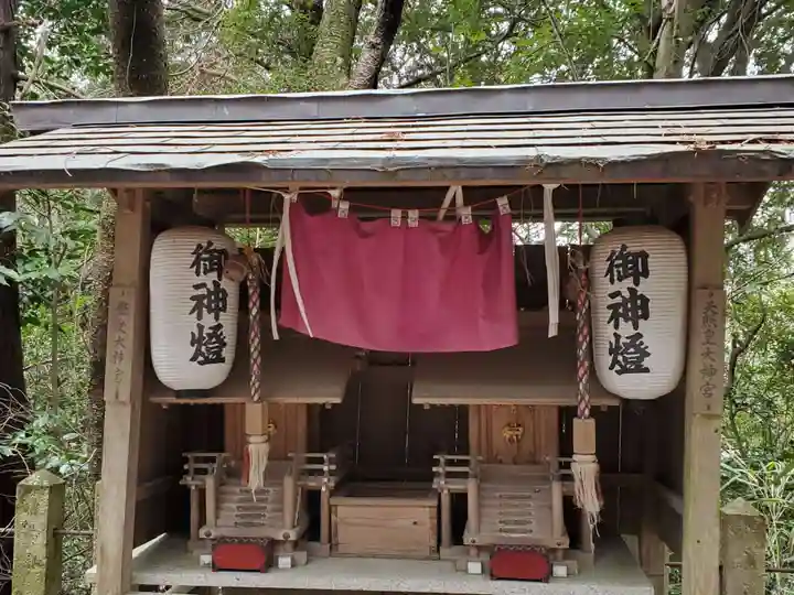 鍬渓神社の末社・摂社