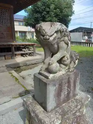 稲荷神社の狛犬