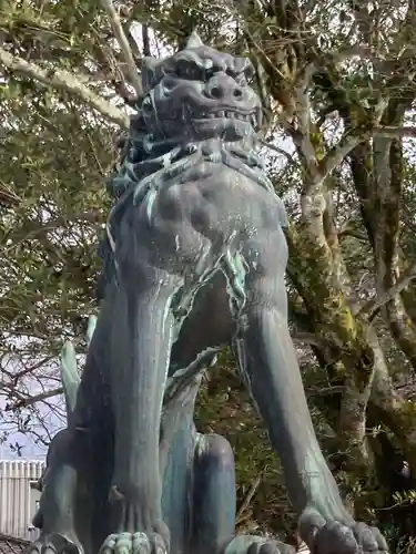 尾山神社の狛犬