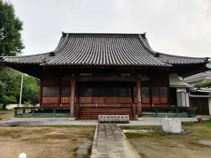 専立寺の本殿・本堂