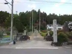 夏山八幡宮の建物その他