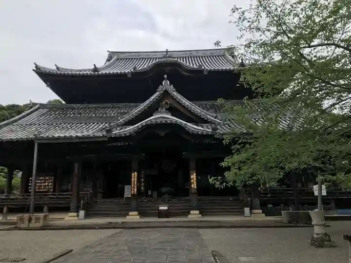 粉河寺の本殿・本堂