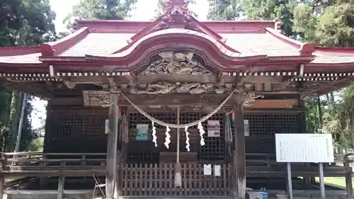 長堤八幡宮の本殿・本堂