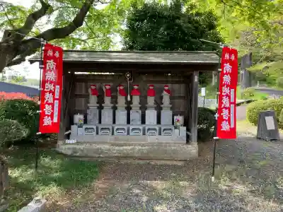 妙光院の{uncategorized: "未分類", other: "その他", undefined: "問題あり", building: "その他建物", grave: "お墓", sacred_gate: "鳥居", guardian: "狛犬", statue: "像", buddha: "仏像", history: "歴史", nature: "自然", garden: "庭園", animal: "動物", pagoda: "塔", temizu: "手水舎", mountain_gate: "山門・神門", sanctuary: "本殿・本堂", subordinate: "末社・摂社", art: "芸術", scenery: "景色", jizo: "地蔵", ema: "絵馬", goshuin: "御朱印", omikuji: "おみくじ", items: "授与品その他", amulet: "お守り", goshuincho: "御朱印帳", eats: "食事", festival: "お祭り", votive_dance: "神楽", shichigosan: "七五三参", wedding: "結婚式", experience: "体験その他", initially: "初詣", around: "周辺", anti_infection: "感染症対策"}