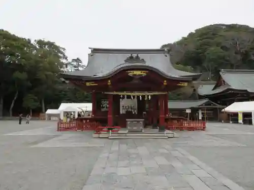 鶴岡八幡宮の本殿・本堂