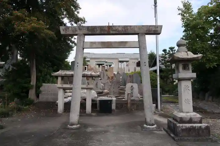 十所社(九之坪)の末社・摂社