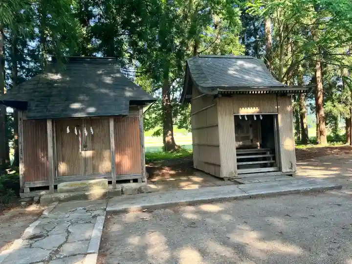 八面神社の{uncategorized: "未分類", other: "その他", undefined: "問題あり", building: "その他建物", grave: "お墓", sacred_gate: "鳥居", guardian: "狛犬", statue: "像", buddha: "仏像", history: "歴史", nature: "自然", garden: "庭園", animal: "動物", pagoda: "塔", temizu: "手水舎", mountain_gate: "山門・神門", sanctuary: "本殿・本堂", subordinate: "末社・摂社", art: "芸術", scenery: "景色", jizo: "地蔵", ema: "絵馬", goshuin: "御朱印", omikuji: "おみくじ", items: "授与品その他", amulet: "お守り", goshuincho: "御朱印帳", eats: "食事", festival: "お祭り", votive_dance: "神楽", shichigosan: "七五三参", wedding: "結婚式", experience: "体験その他", initially: "初詣", around: "周辺", anti_infection: "感染症対策"}