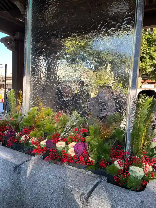 宮地嶽神社の手水舎