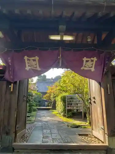 大蓮寺の本殿・本堂
