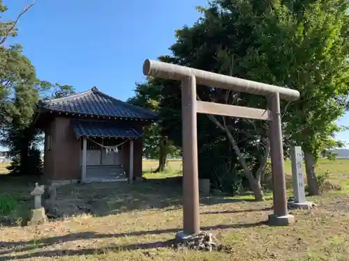 八幡神社の鳥居