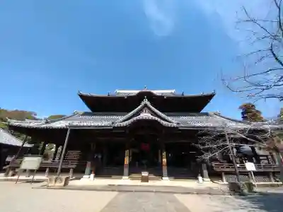 西国霊場中最大級の本堂