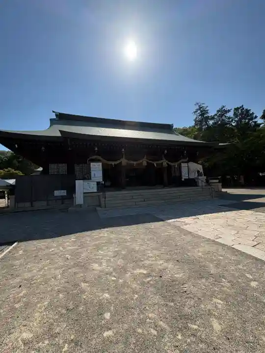 吉備津彦神社の{uncategorized: "未分類", other: "その他", undefined: "問題あり", building: "その他建物", grave: "お墓", sacred_gate: "鳥居", guardian: "狛犬", statue: "像", buddha: "仏像", history: "歴史", nature: "自然", garden: "庭園", animal: "動物", pagoda: "塔", temizu: "手水舎", mountain_gate: "山門・神門", sanctuary: "本殿・本堂", subordinate: "末社・摂社", art: "芸術", scenery: "景色", jizo: "地蔵", ema: "絵馬", goshuin: "御朱印", omikuji: "おみくじ", items: "授与品その他", amulet: "お守り", goshuincho: "御朱印帳", eats: "食事", festival: "お祭り", votive_dance: "神楽", shichigosan: "七五三参", wedding: "結婚式", experience: "体験その他", initially: "初詣", around: "周辺", anti_infection: "感染症対策"}