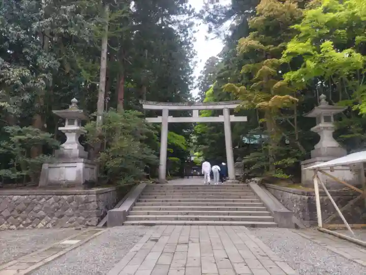 彌彦神社(新潟県)