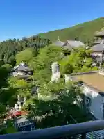 南法華寺(壷阪寺)の{uncategorized: "未分類", other: "その他", undefined: "問題あり", building: "その他建物", grave: "お墓", sacred_gate: "鳥居", guardian: "狛犬", statue: "像", buddha: "仏像", history: "歴史", nature: "自然", garden: "庭園", animal: "動物", pagoda: "塔", temizu: "手水舎", mountain_gate: "山門・神門", sanctuary: "本殿・本堂", subordinate: "末社・摂社", art: "芸術", scenery: "景色", jizo: "地蔵", ema: "絵馬", goshuin: "御朱印", omikuji: "おみくじ", items: "授与品その他", amulet: "お守り", goshuincho: "御朱印帳", eats: "食事", festival: "お祭り", votive_dance: "神楽", shichigosan: "七五三参", wedding: "結婚式", experience: "体験その他", initially: "初詣", around: "周辺", anti_infection: "感染症対策"}