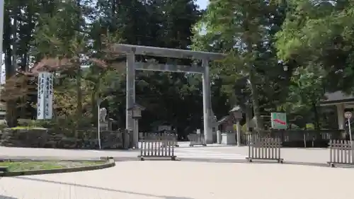 白山比咩神社の鳥居