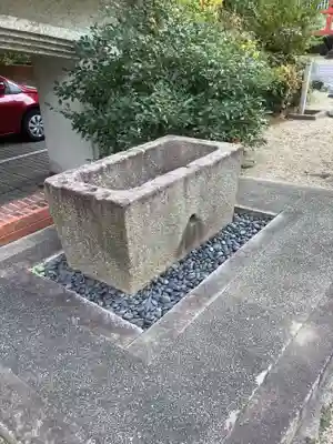 稲荷神社の手水舎