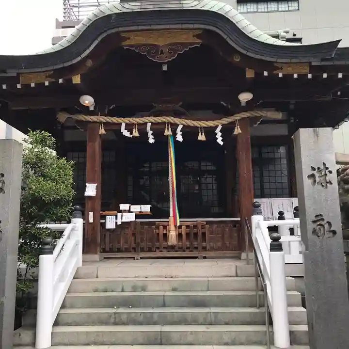 鵲森宮の本殿・本堂