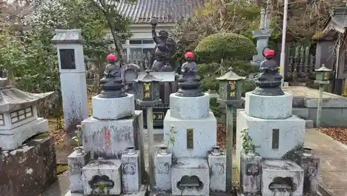 龍宝寺の地蔵