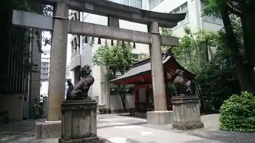 日本橋日枝神社の鳥居