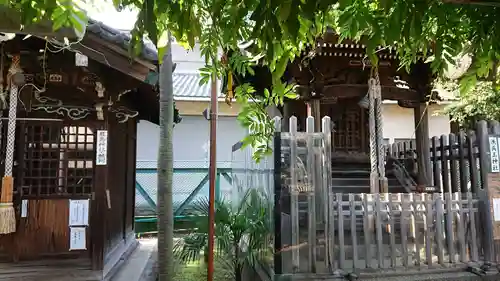 鮫州八幡神社の末社