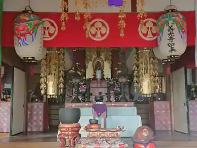 薬師寺の本殿・本堂