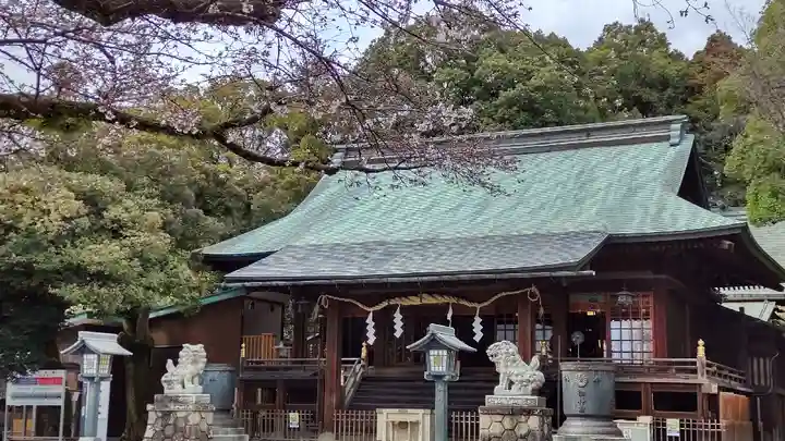 宇都宮二荒山神社の本殿・本堂