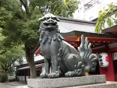 御霊神社の狛犬