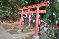 世田谷八幡宮の末社