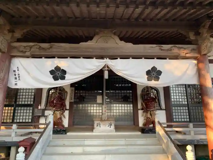 宝性寺の本殿・本堂
