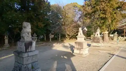 石刀神社の狛犬