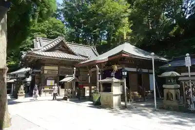 能勢妙見山（真如寺境外仏堂）の本殿・本堂